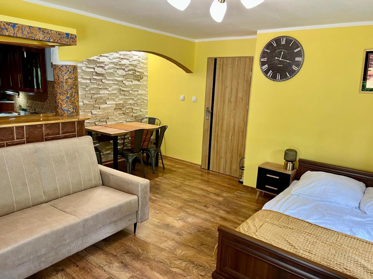 Zacisze Na Podzamczu Apartment Odrzykon Exterior photo